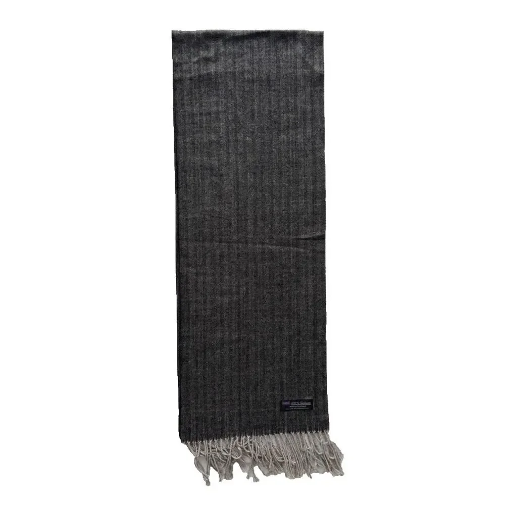 100% Cashmere Scarf Made in Scotland Herringbone Gray Fringe Pristine